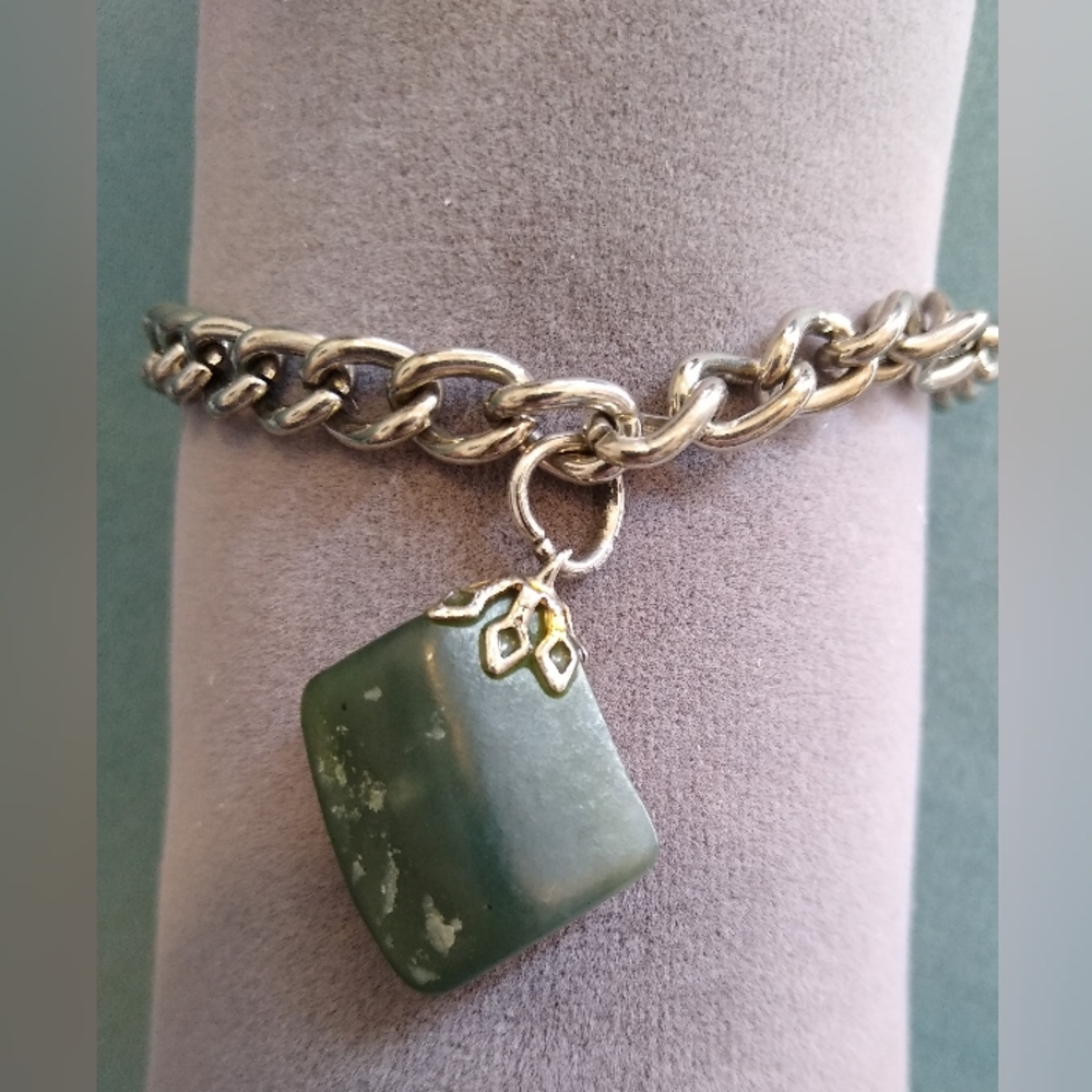 Green Stone Bracelet